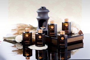 Bath & Massage Oil (Home Spa Collection)